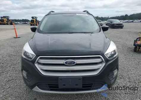 2018 Ford Escape Se z USA, uszkodzony, nr VIN 1FMCU9GD0JUC53775